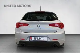Alfa Romeo Giulietta, 1.7, 173 kW, bensiin, manuaal, esivedu