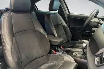 Alfa Romeo Giulietta, 1.7, 173 kW, bensiin, manuaal, esivedu