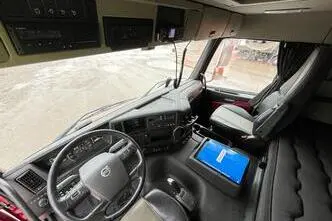 Volvo FMX 540 8x4, 405 kW, дизель, автомат