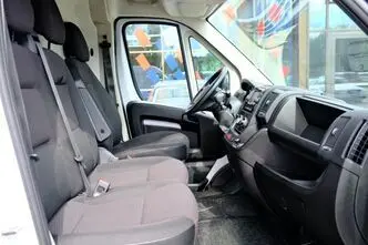 Peugeot Boxer, 2.2, 103 kW, diesel, manual, front-wheel drive