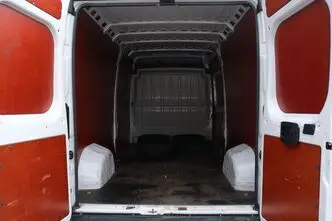 Peugeot Boxer, 2.2, 103 kW, diesel, manual, front-wheel drive