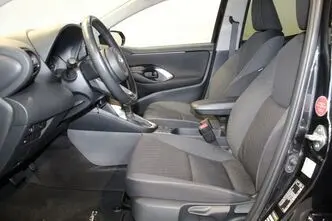 Toyota Yaris, 1.5, 68 kW, hübriid, automaat, esivedu
