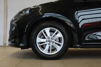 Toyota Yaris, 1.5, 68 kW, hübriid, automaat, esivedu