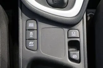 Toyota Yaris, 1.5, 68 kW, hübriid, automaat, esivedu