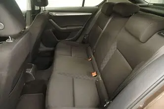 Škoda Octavia, 1.2, 63 kW, bensiin, manuaal, esivedu