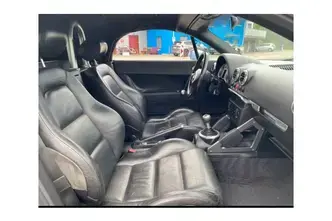 Audi TT, 1.8, 132 kW, bensiin, manuaal, esivedu