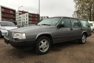 Volvo 940, 2.4, petrol, manual, rear-wheel drive
