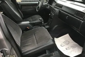 Volvo 940, 2.4, petrol, manual, rear-wheel drive