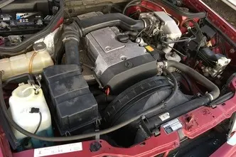 Mercedes-Benz E 200, 2.0, 100 kW, bensiin, automaat, tagavedu