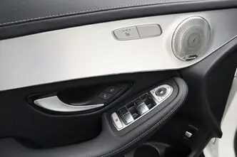 Mercedes-Benz GLC 300, 2.0, 143 kW, pistikhübriid, automaat, nelikvedu