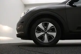 Kia Niro, 1.6, 77 kW, гибрид, автомат, передний привод