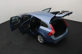 Volvo V60, 2.0, 110 kW, diisel, automaat, esivedu