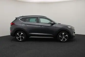 Hyundai Tucson, 1.7, 104 kW, diisel, automaat, esivedu