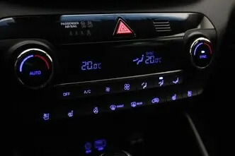 Hyundai Tucson, 1.7, 104 kW, diisel, automaat, esivedu