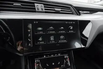 Audi e-tron, 230 kW, elekter, automaat