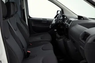 Peugeot Expert, 2.0, 94 kW, diesel, manual, four-wheel drive