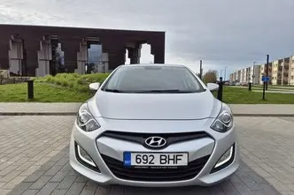 Hyundai i30, 1.4, 73 kW, bensiin, manuaal, esivedu
