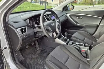 Hyundai i30, 1.4, 73 kW, bensiin, manuaal, esivedu