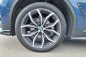 BMW X3, 2.0, 140 kW, hübriid, automaat, nelikvedu