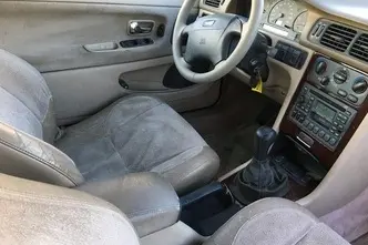 Volvo C70, 2.4, 142 kW, bensiin, manuaal, esivedu