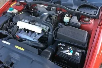 Volvo C70, 2.4, 142 kW, bensiin, manuaal, esivedu