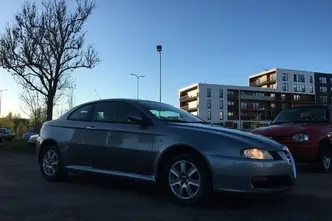 Alfa Romeo GT, 1.9, 110 kW, diisel, manuaal, esivedu