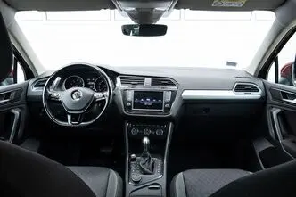 Volkswagen Tiguan, 2.0, 132 kW, bensiin, automaat, nelikvedu
