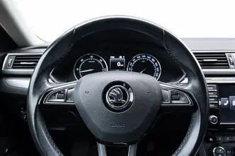 Škoda Superb, 2.0, 110 kW, diisel, automaat, esivedu