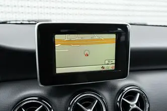 Mercedes-Benz A 180, 1.8, 80 kW, diisel, automaat, esivedu