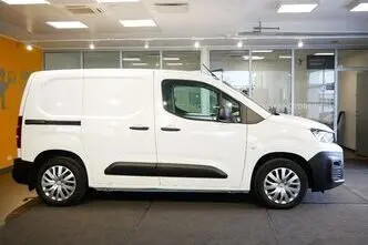 Peugeot Partner, 1.2, 81 kW, petrol, manual, front-wheel drive