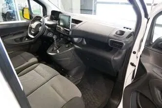 Peugeot Partner, 1.2, 81 kW, petrol, manual, front-wheel drive