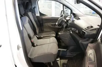 Peugeot Partner, 1.2, 81 kW, petrol, manual, front-wheel drive