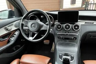 Mercedes-Benz GLC 43 AMG, 3.0, 270 kW, bensiin, automaat, nelikvedu
