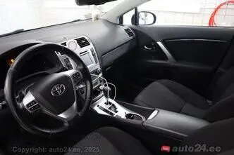 Toyota Avensis, 1.8, 108 kW, bensiin, automaat, esivedu