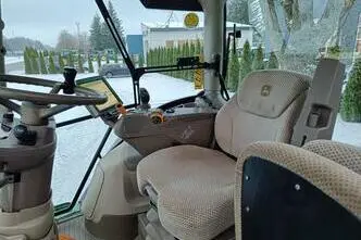 John Deere 6215R, 188 kW, diisel, automaat