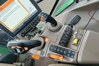 John Deere 6R 185, 6.8, 136.1 kW, дизель, автомат, полный привод
