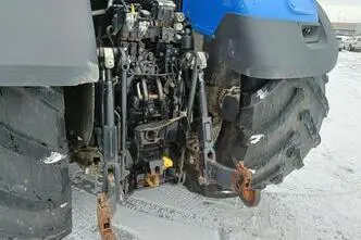 New Holland T 7.315 AC, 6.7, 221 kW, дизель, автомат, полный привод