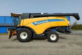 New Holland CX 8.85, 330 kW, diisel