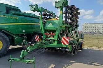 John Deere 750 A