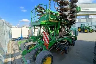 John Deere 750 A