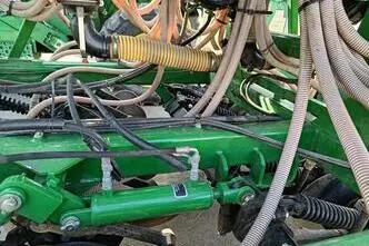 John Deere 750 A