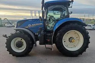 New Holland T7.270 AC, 6.7, 191 kW, дизель, автомат, полный привод