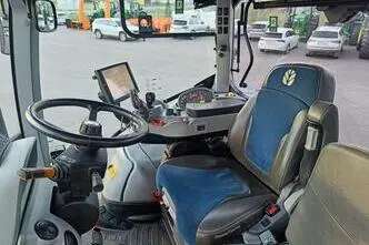 New Holland T7.270 AC, 6.7, 191 kW, дизель, автомат, полный привод