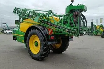 John Deere R962i