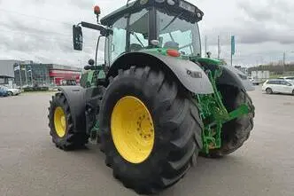 John Deere 6215R, 188 kW, diisel, automaat