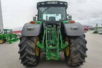 John Deere 6215R, 188 kW, diisel, automaat