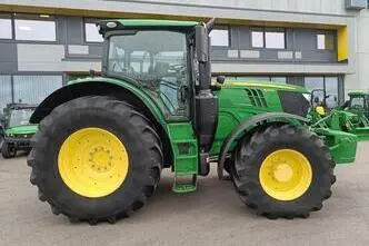 John Deere 6215R, 188 kW, diisel, automaat