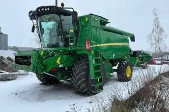 John Deere T660, 285 kW, diisel, automaat