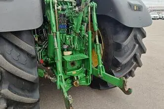 John Deere 6215R, 188 kW, дизель, автомат