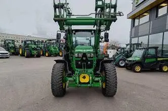 John Deere 6115 RC, 85 kW, дизель, автомат